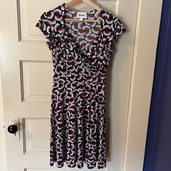 Leota Emma Knit Dress — SP - Picture 1 of 6
